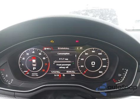 2018 Audi A4 2.0T Premium/2.0T Tech Premium из США, поврежденный, VIN WAUENAF49JA077059